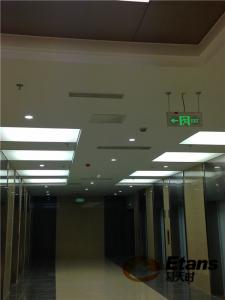 四川省腫瘤醫(yī)院外科樓電梯間